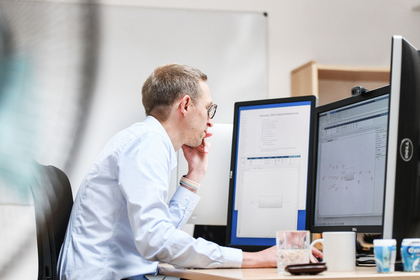 本图片展示了网络研讨会 “带您了解模型静态测试工具MXAM” 的封面。