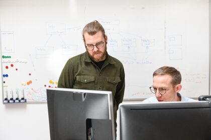 This image is a thumbnail used for the overview page for the Discover Static Model Testing with MXAM course.